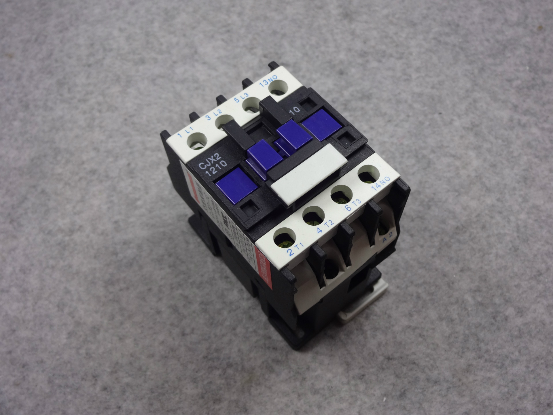 上海人民cjx2-1210/1201交流接触器铜圈银触点 厂家直销