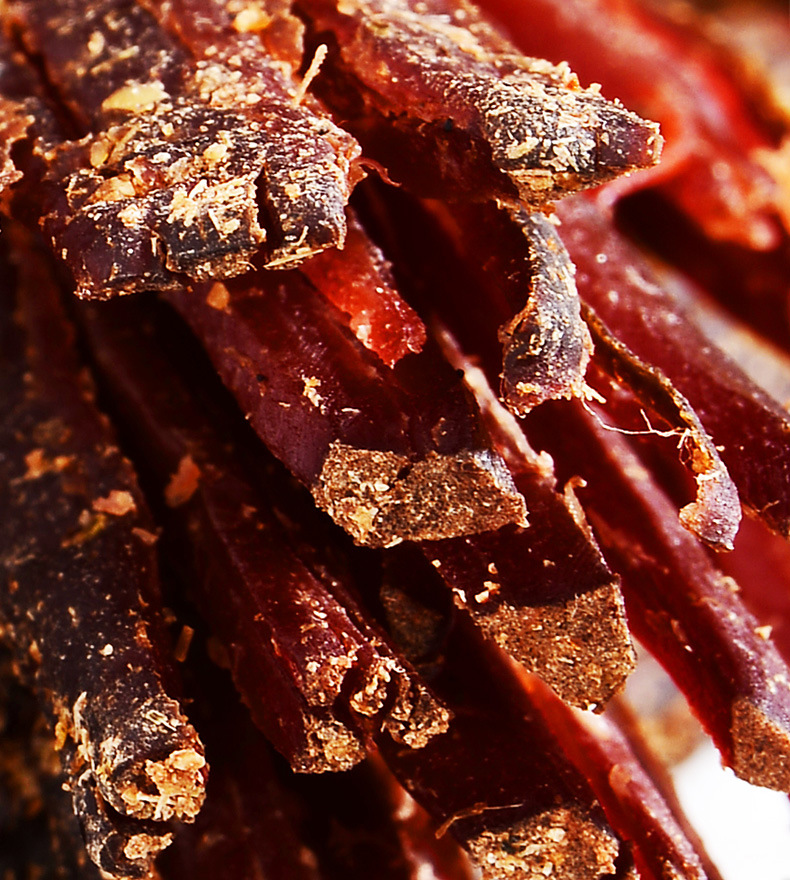 批发清真牛肉干 青藏特产零食小吃 可可西里有机手撕牦牛肉干.