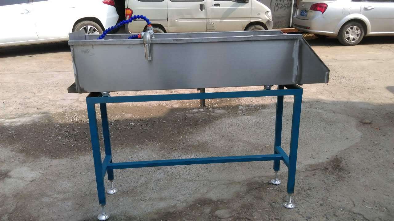 自循环挤出机冷却水槽管材塑料定型水槽调节小型塑料冷却水槽辅机