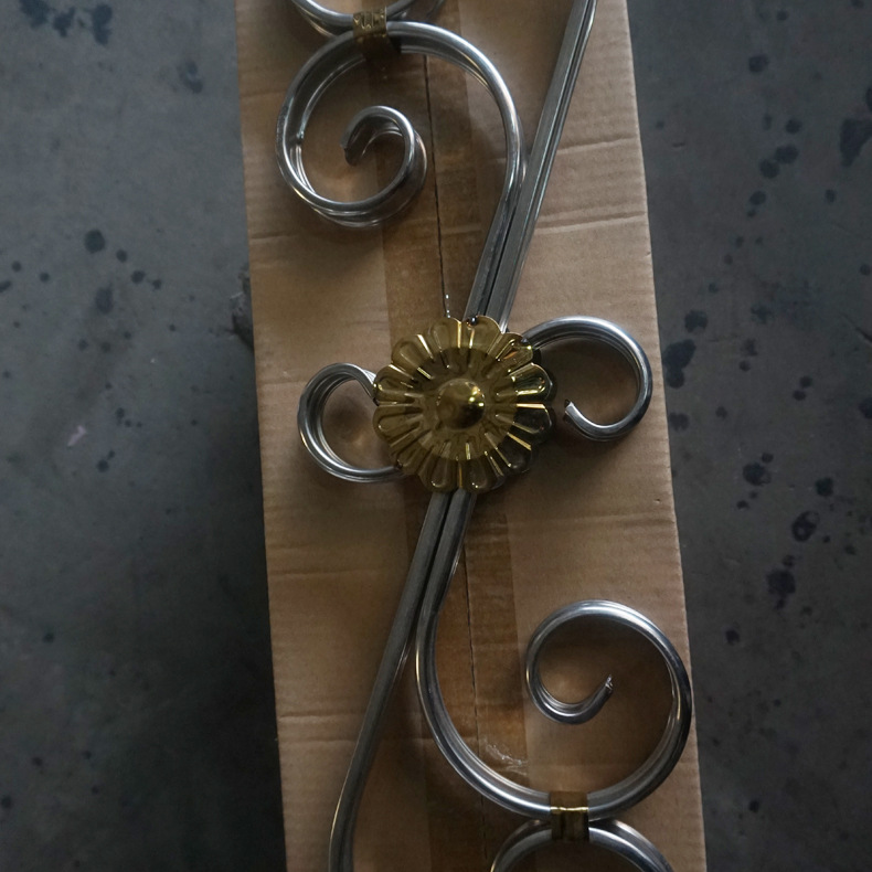 厂家促销加厚不锈钢 加工定制精雕门花304 不锈钢门装饰门花配件