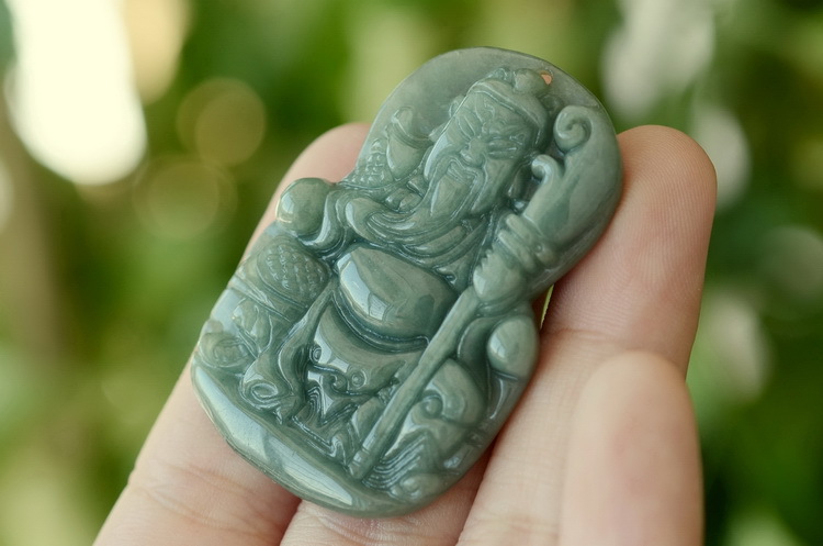 天然a货翡翠关公吊坠男士玉项链武财神关公牌挂件