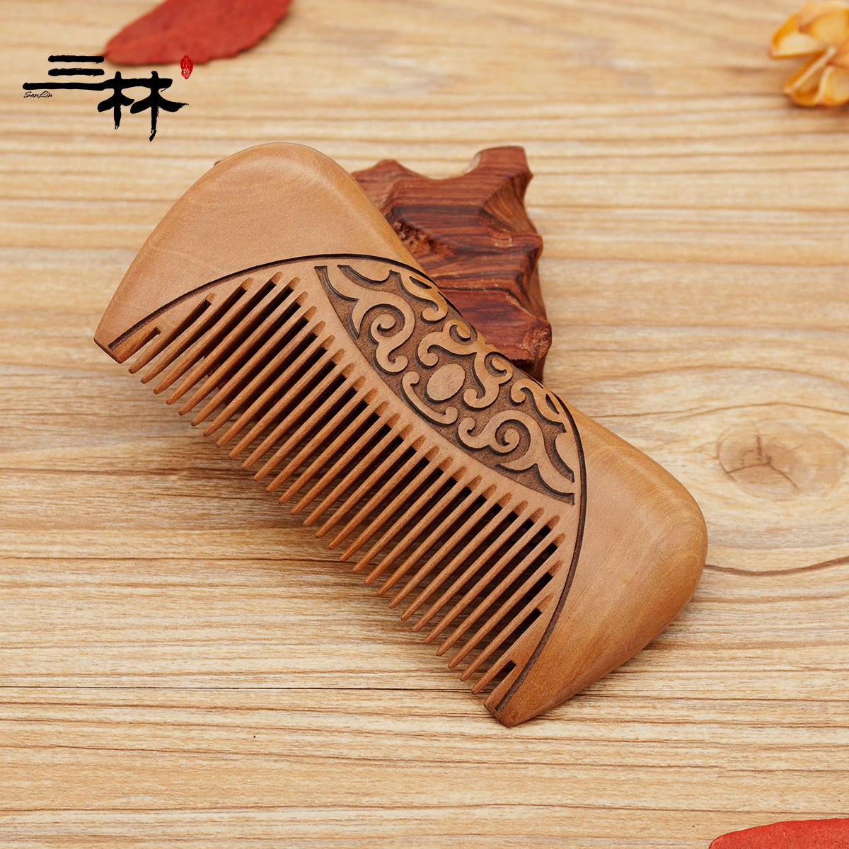 三林木梳 厂家批发双面雕花桃木梳木梳子定制创意新款 k13-5