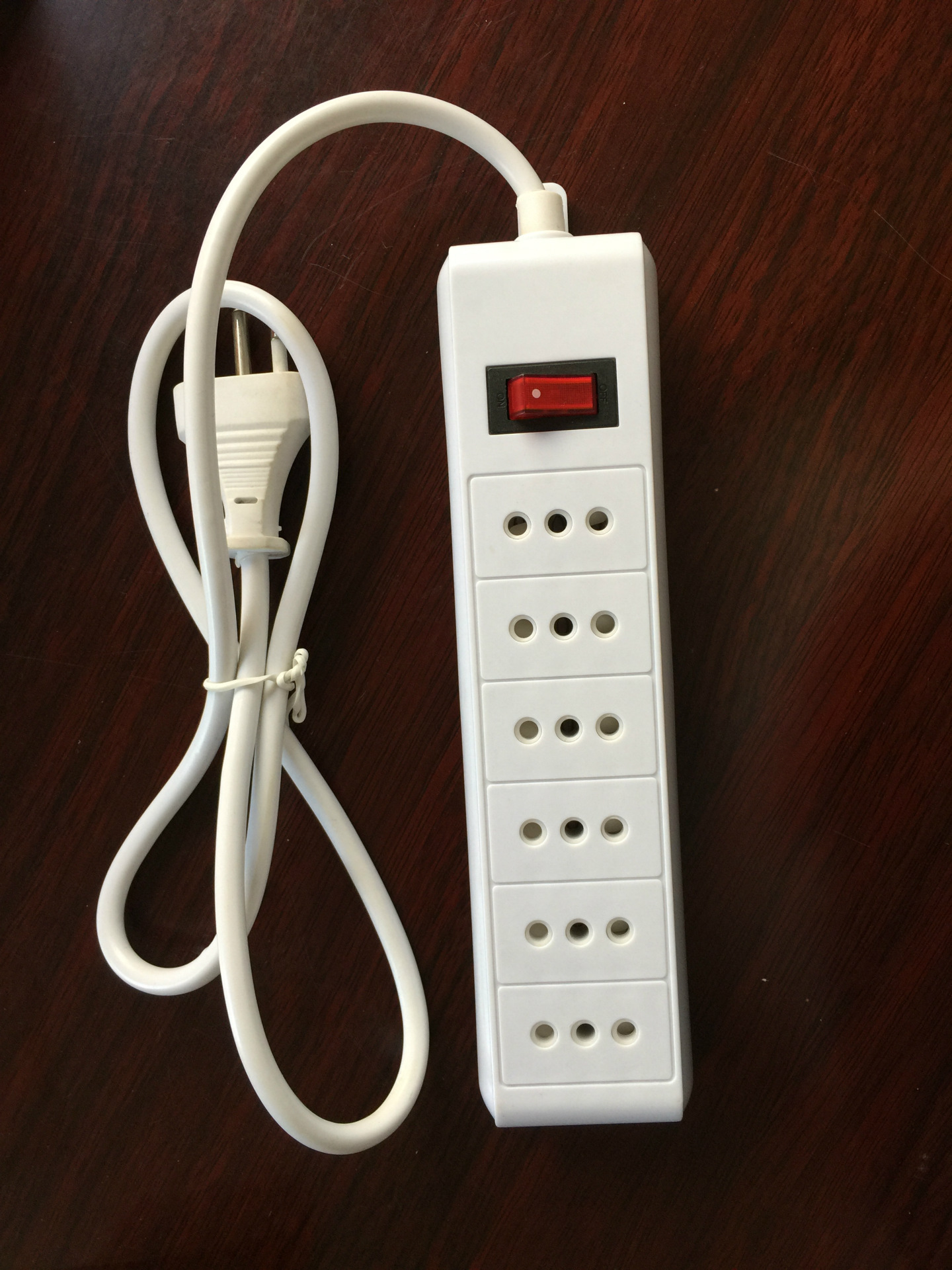 意大利插座_位插座_意大利六位插座 - 阿里巴巴