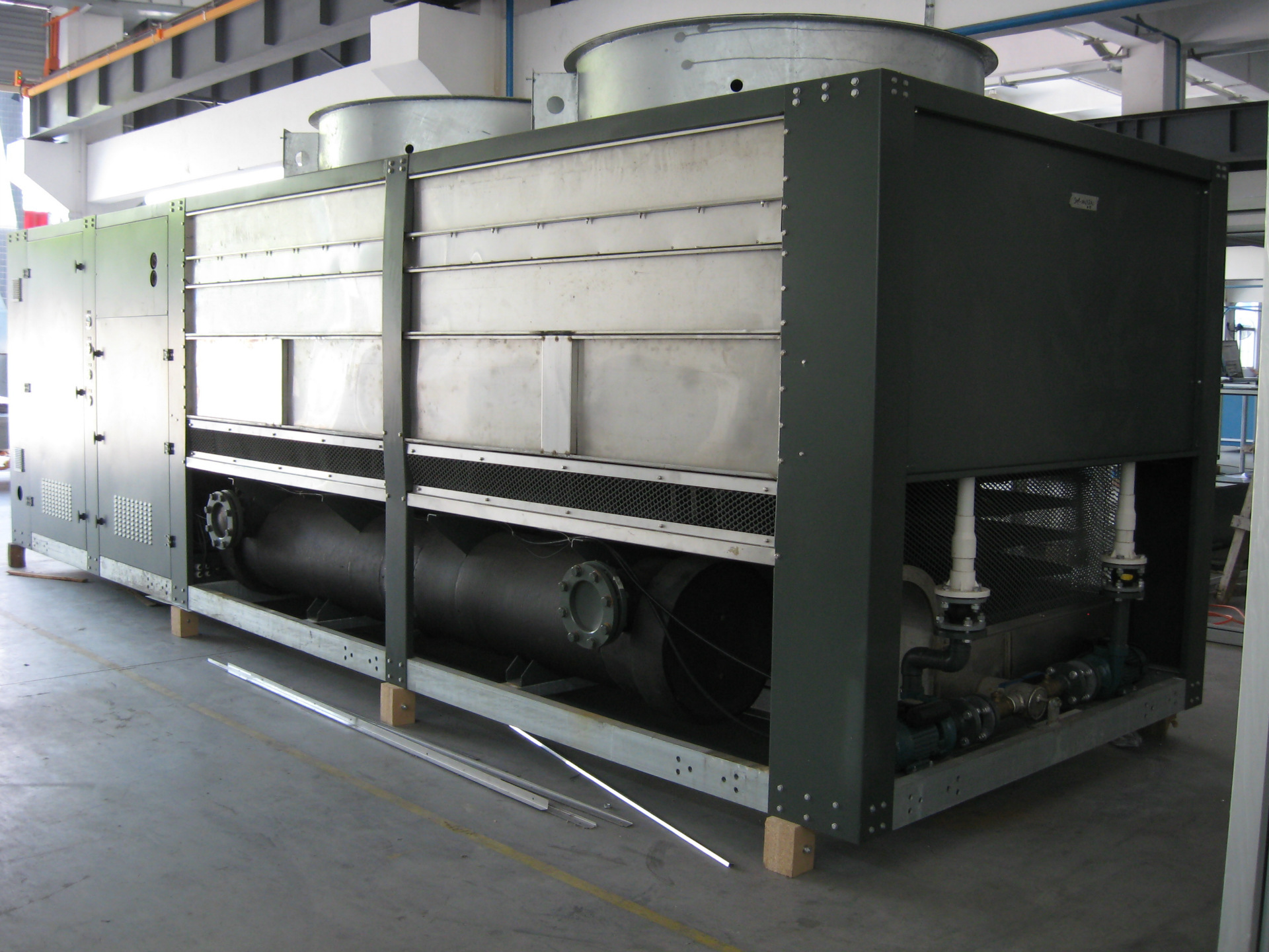 蒸发式冷凝冷水机组(涡旋压缩机)tepc-050-4s