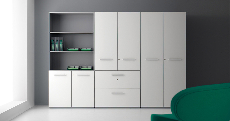 由于文件柜是标准板件,而且还是"32mm系统",因此我们在存储和运输的