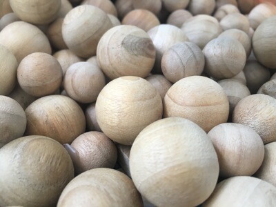 天然防蟑螂香樟木球居家天然樟脑木球丸代樟脑丸熏球驱蚊驱虫