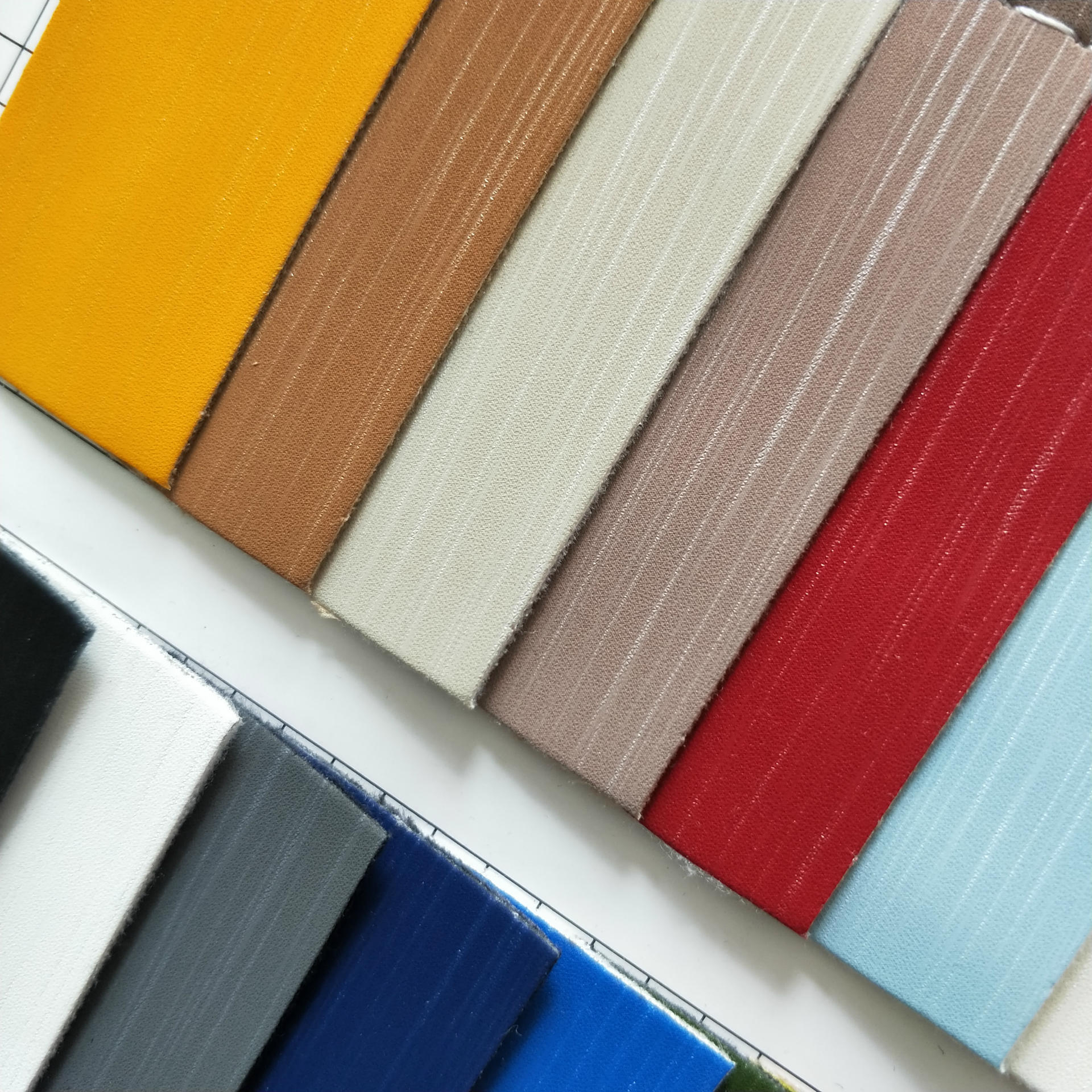 雨丝纹pu革面料平纹pu皮革 鞋材皮具皮革面料2017新款多色可选