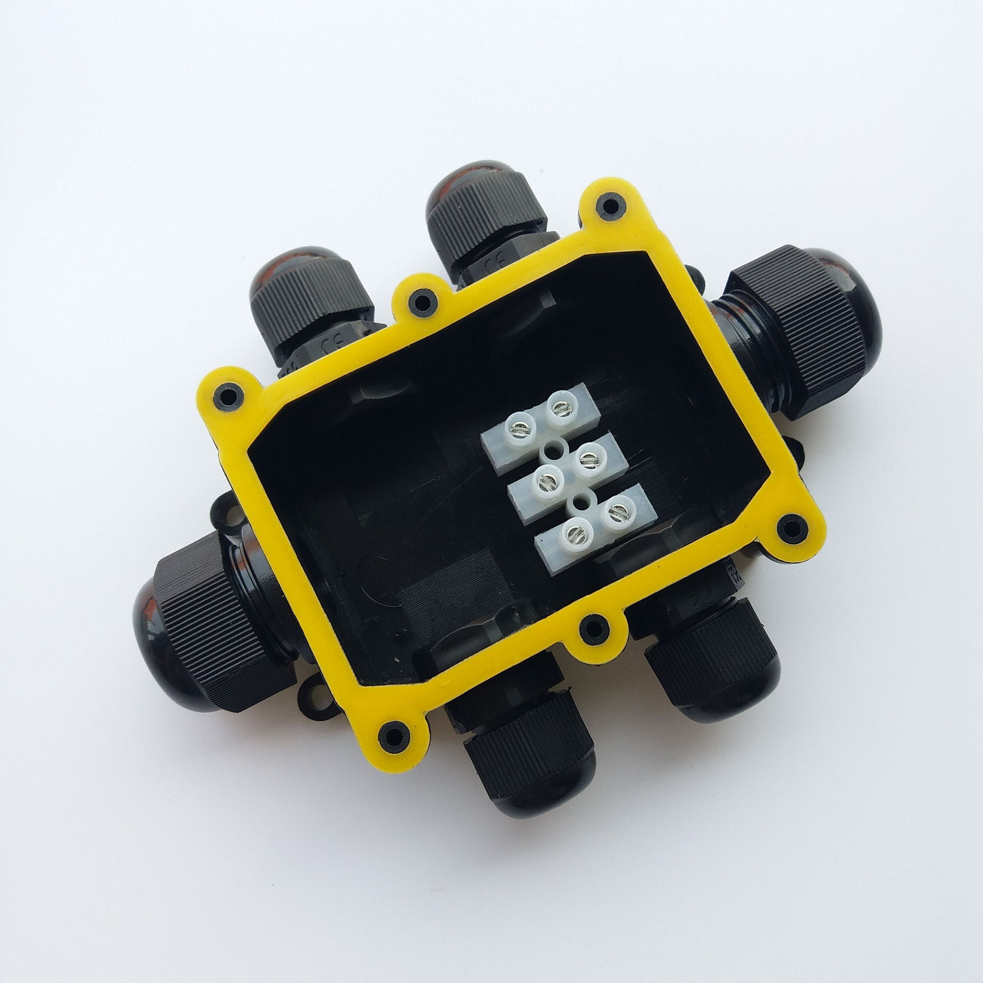 ip68塑料防水接线盒 g713六通防水接线盒 户外电缆接线盒 2至6头