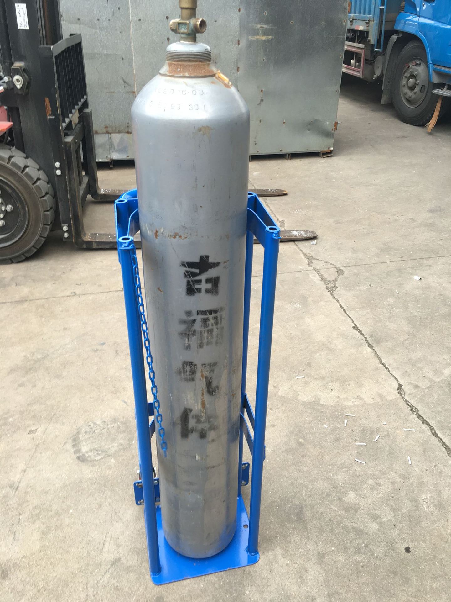侧面带轮气瓶推车单钢瓶两轮钢瓶车 可移动氮气瓶固定架 可定制