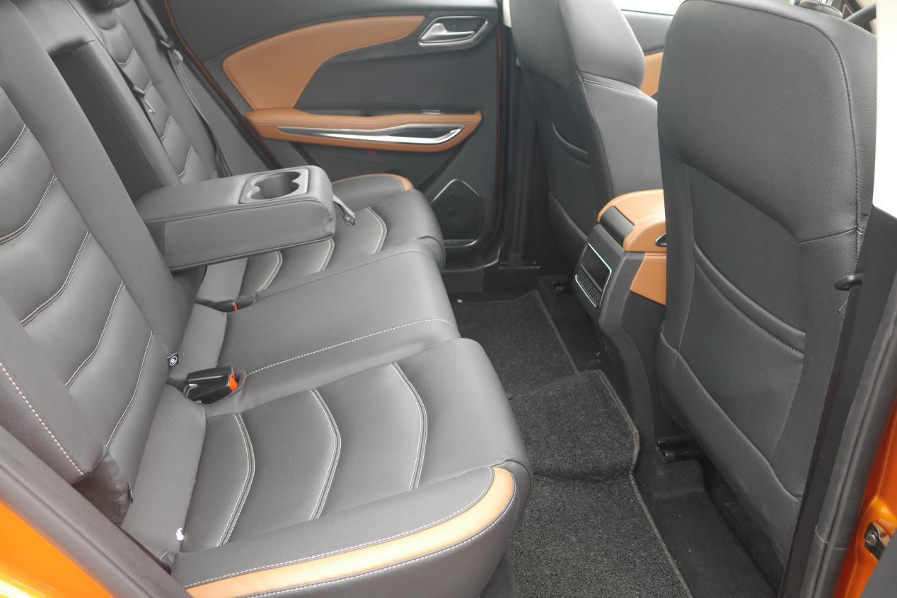 超清无码众泰t300——空间篇