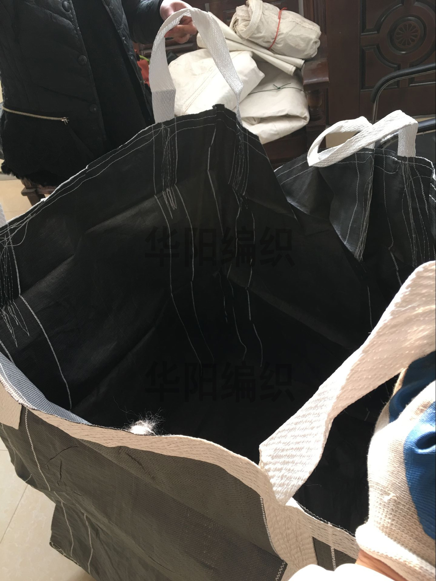 厂家直供90*90*95黑色pp集装吨袋 吨袋集装吊袋 编织吨袋 太空袋