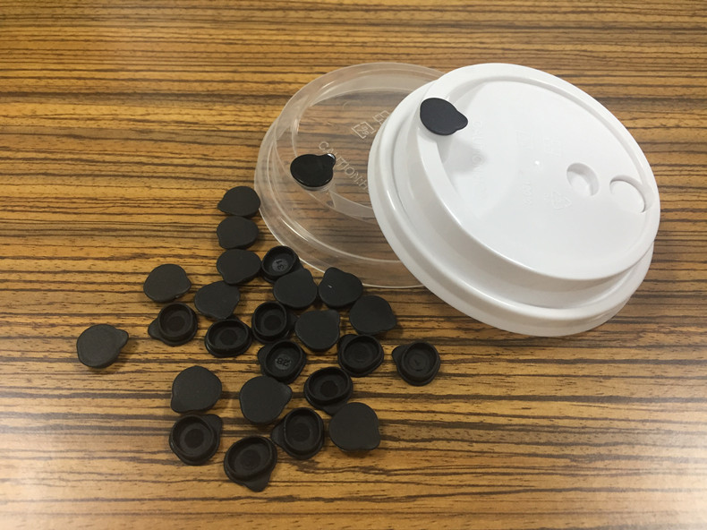 黑色平塞 一次性注塑杯盖塞子 奶茶饮料杯塞子直销 可定制颜色