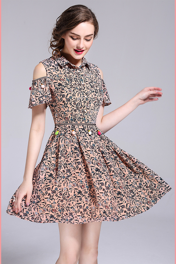 00 货源类别 现货 主图来源 实拍有模特 风格 淑女 图案 印花 工艺