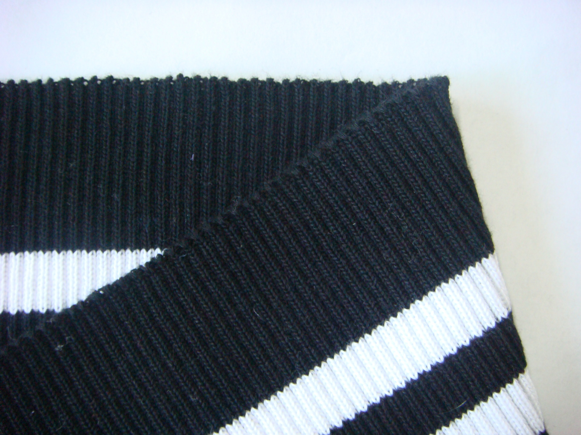 供应特殊类氨纶针织罗纹罗纹针织面料可来样定做罗纹布匹厂家直供