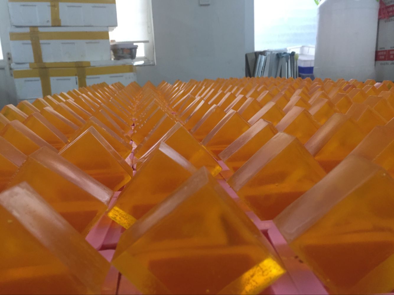 蜂蜜手工皂精油皂 洁面皂香皂oem代加工可定制100g