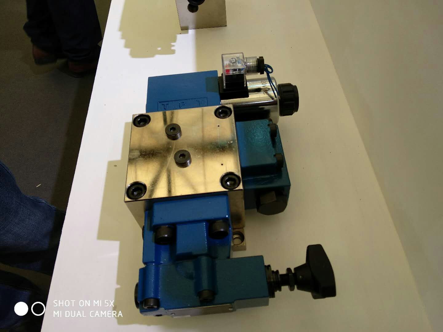 中龙液压供应液压阀组