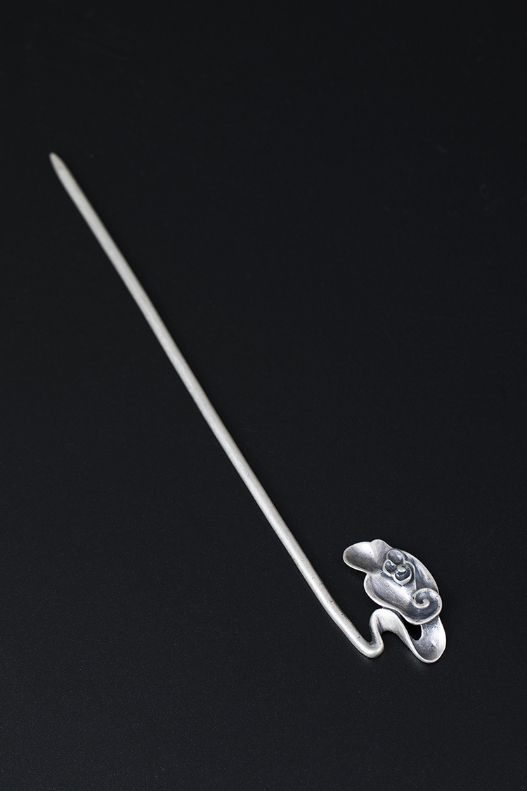 s925银创意设计云上发钗女复古老旧物件云朵盘发头饰传统国风发簪