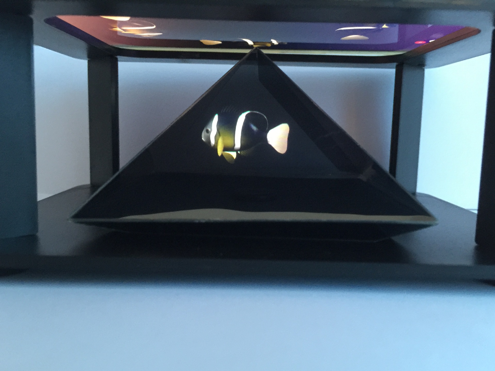 初音虚拟立体成像 手机3d全息投影仪 镀膜金字塔 量大从优