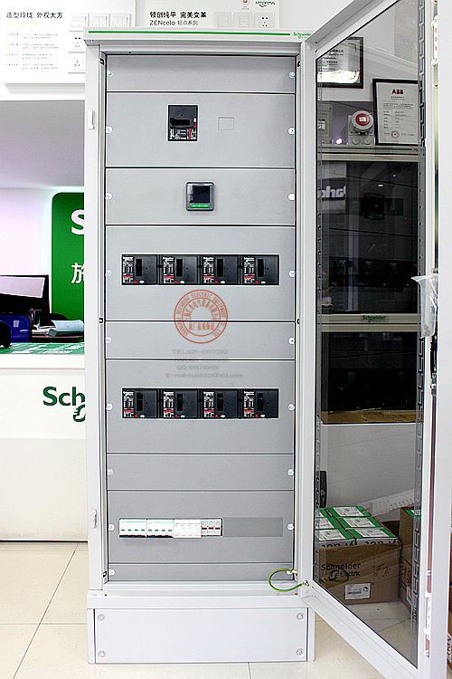 施耐德豪华配电箱