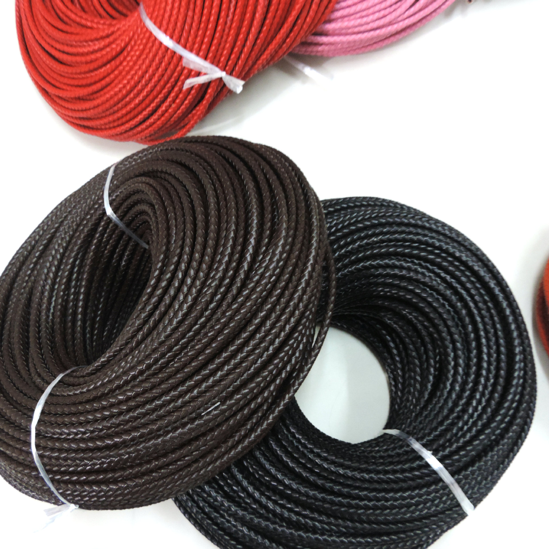 编织牛皮绳彩色牛皮绳,,皮绳项链,编织牛皮绳 编织绳,皮编织