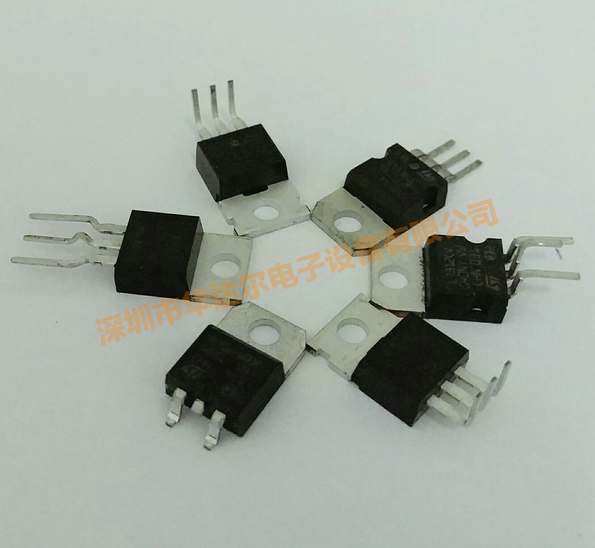 厂家代工装管t092三极管220三极管mos管成型弯脚切脚各种形状订制