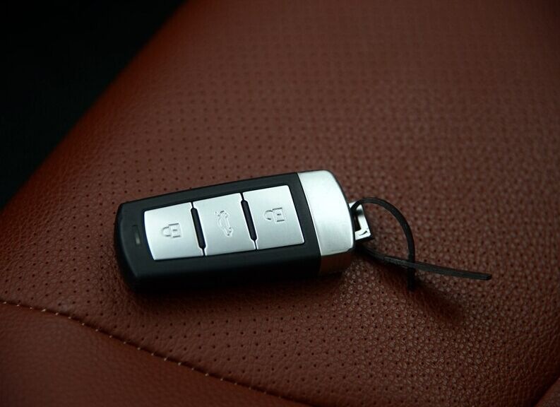 众泰t600 z500 大迈x5智能手缝钥匙包 真皮钥匙套 车用专用遥控包