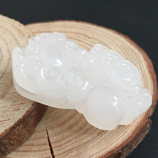 纯天然昆仑白玉级阿富汗招财貔貅吊坠男女款玉石貔貅挂件