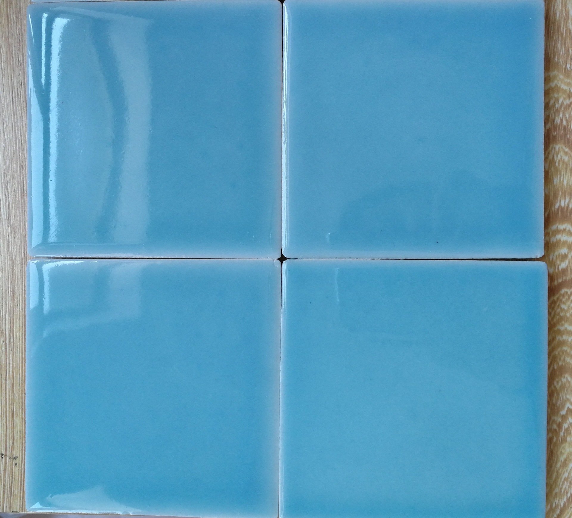 蓝色哑光瓷砖 千纳方块砖定制 厨房卫生间瓷砖 100*100mm