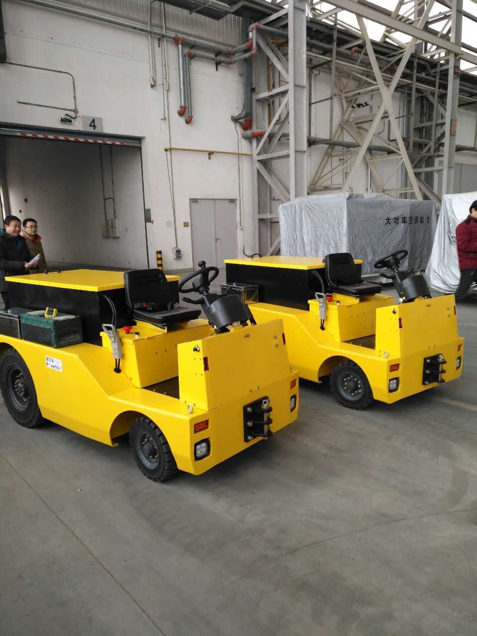 北京定制电动牵引车牵引挂车拖车拖货车牵引车头货物周转