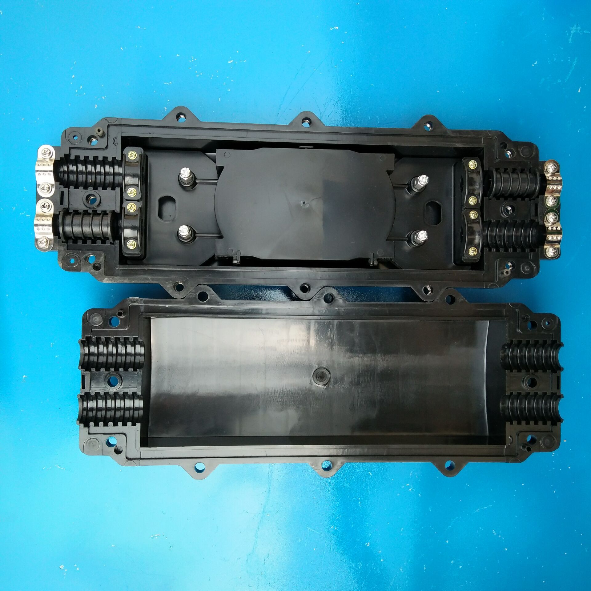 adss光缆接头盒塑料光缆接续盒光缆分线盒pc材质接头盒光缆金具