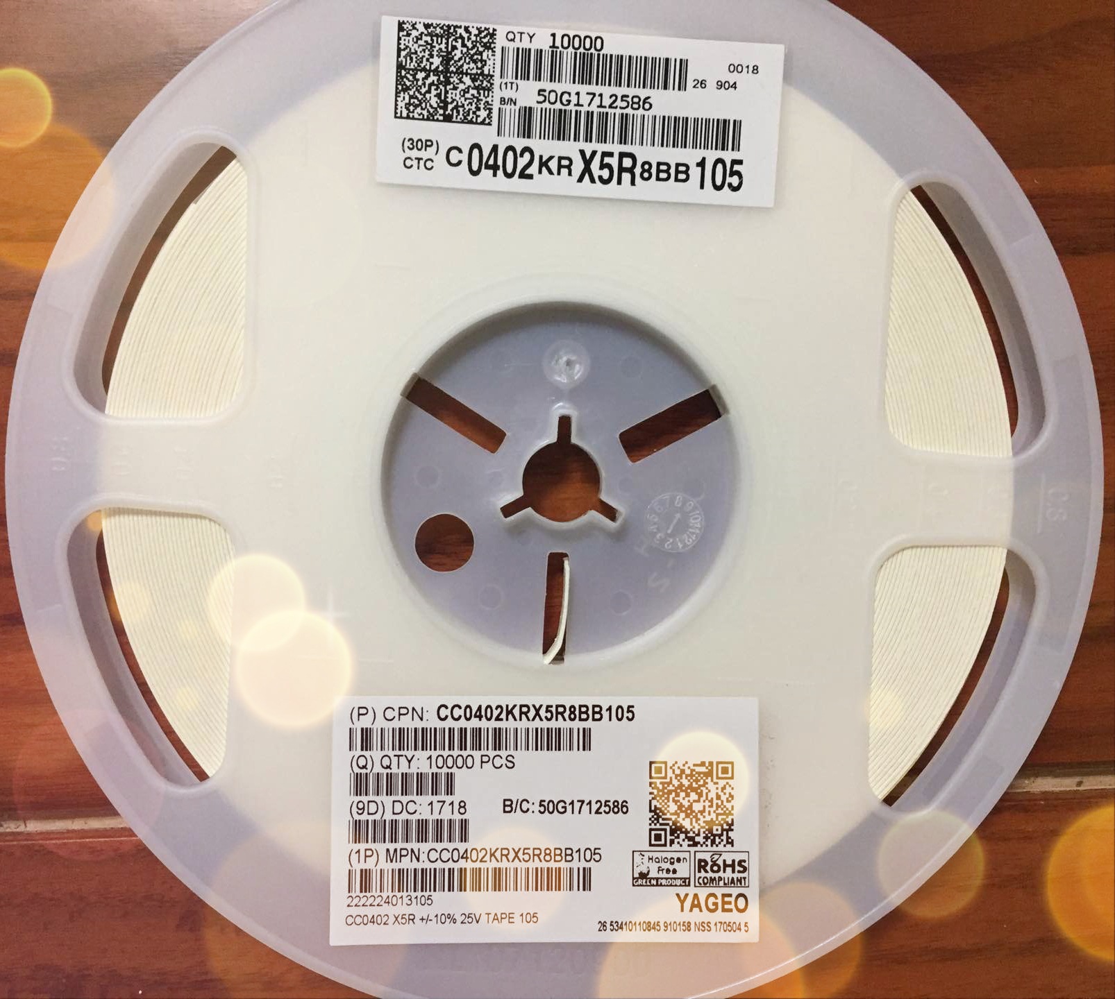 国巨贴片电容0402 1uf/105 x5r 10% 25v cc0402krx5r8bb105 现货