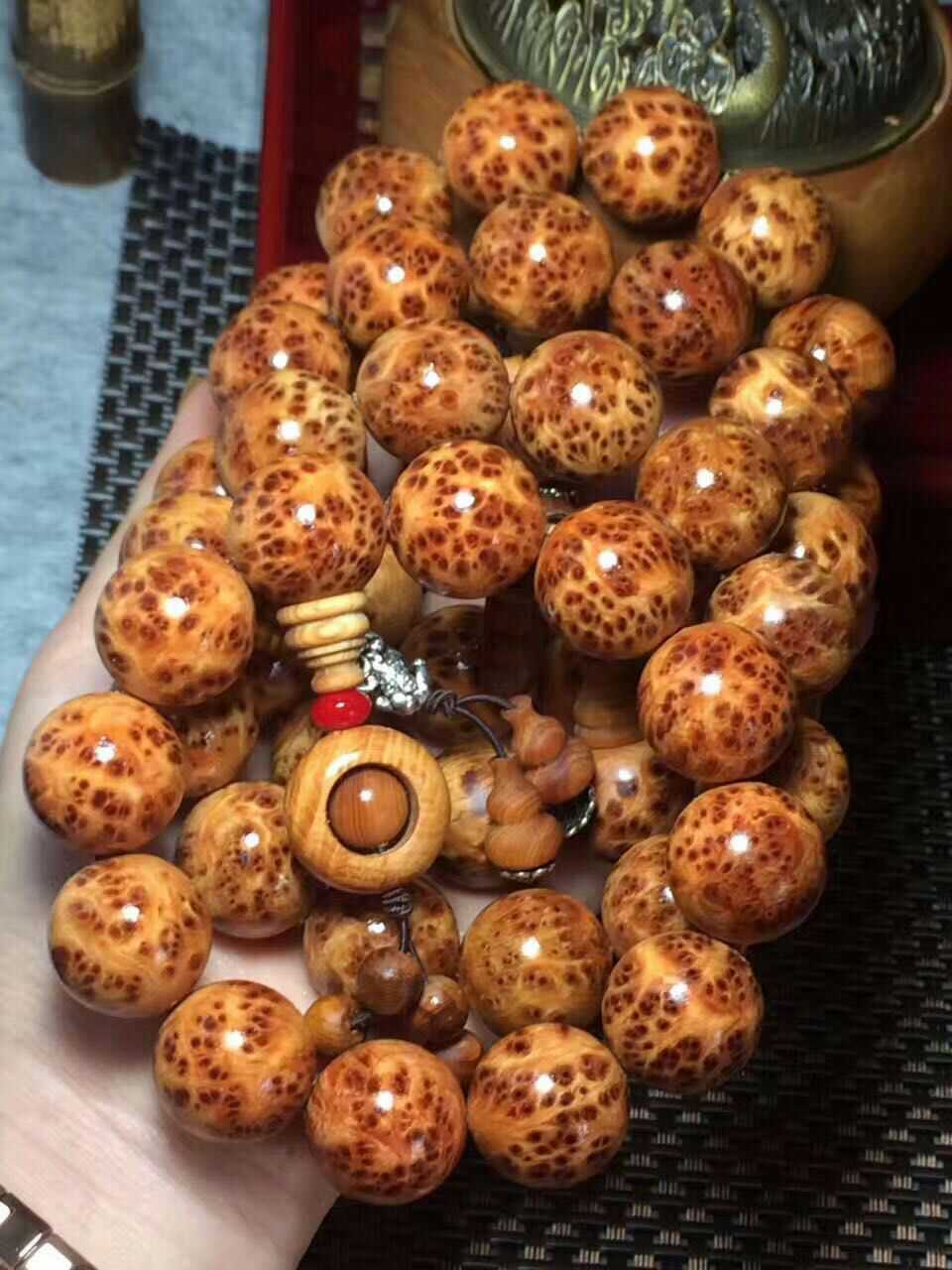 厂家直销四川凉山料崖柏满留疤手串复古文玩崖柏佛珠手串 高油密