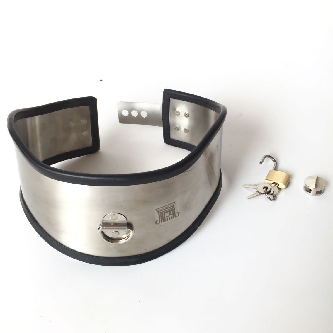 黑帝成人情趣用品批发 不锈钢美脖护套 性保健品厂家批发女用