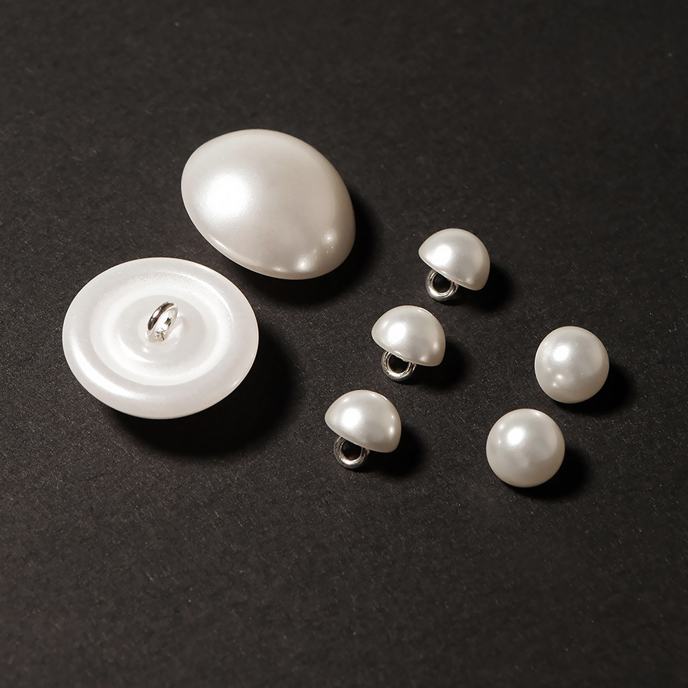 环保半圆形珍珠脚纽金属脚底纽扣 高档衬衣纽扣 可做毛衣的装饰品