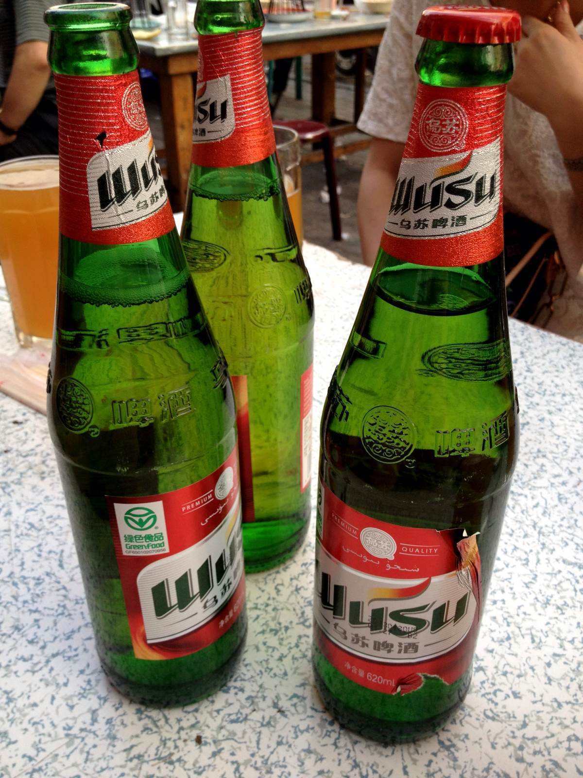新疆原产乌苏啤酒红乌苏绿乌苏620mlx9瓶夺命大