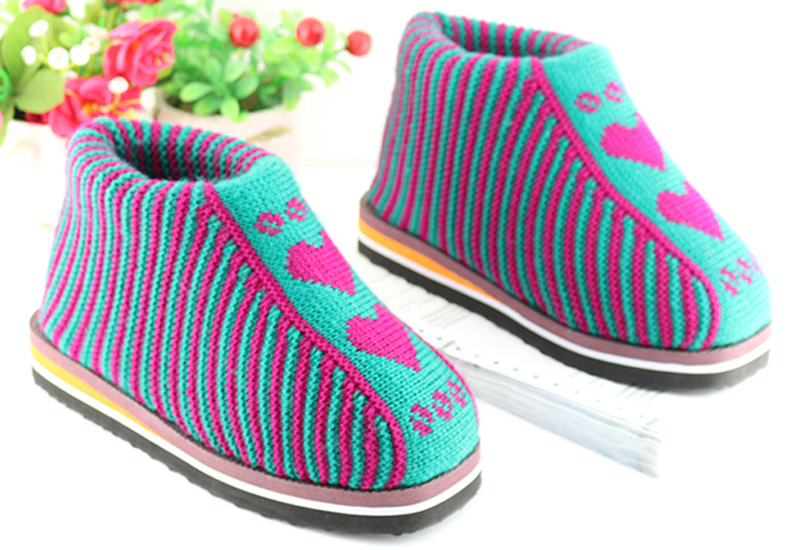 爱心毛线棉鞋冬女款手工毛线靴女式桃心毛线靴上海毛线鞋批发一件