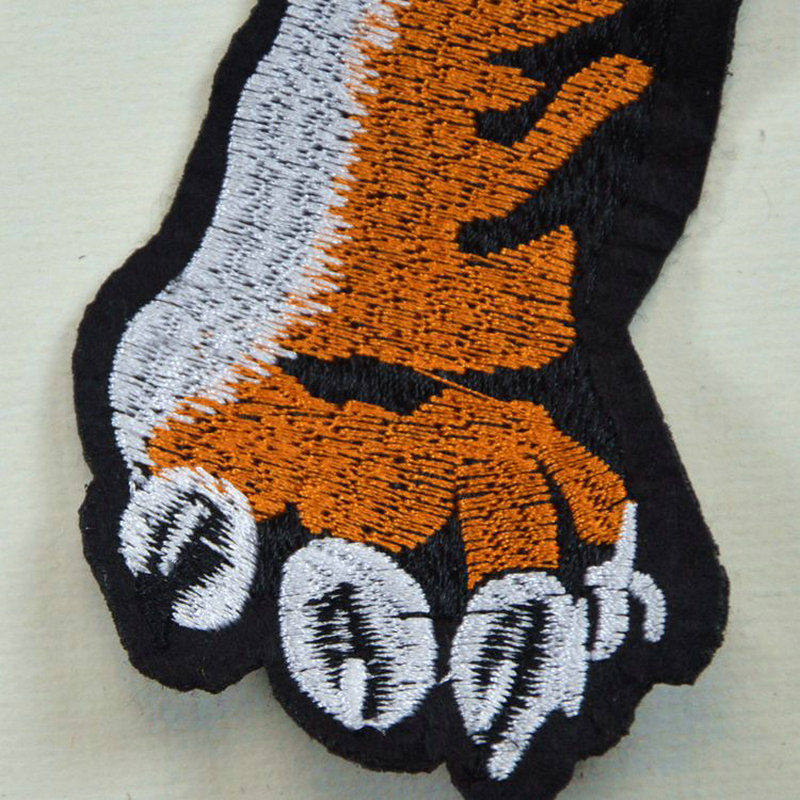 老虎贴时尚补丁贴装饰贴现货跨境货源刺绣布贴玫瑰老虎羽毛叶子小标