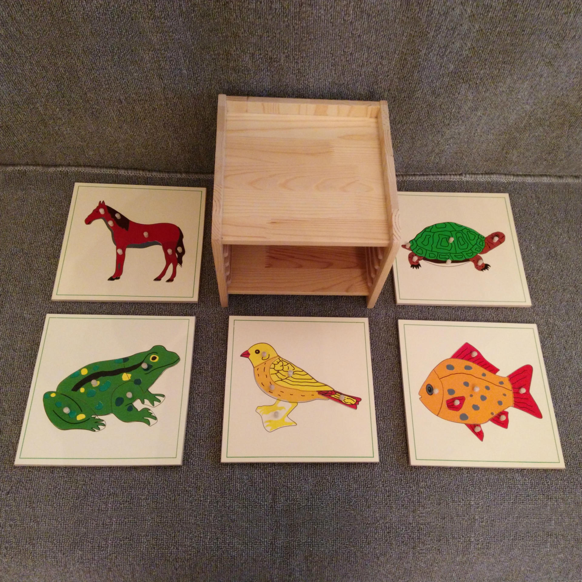 青蛙/乌龟/鱼/鸟/马动物嵌板及五层整理橱蒙氏科学早教益智玩教具