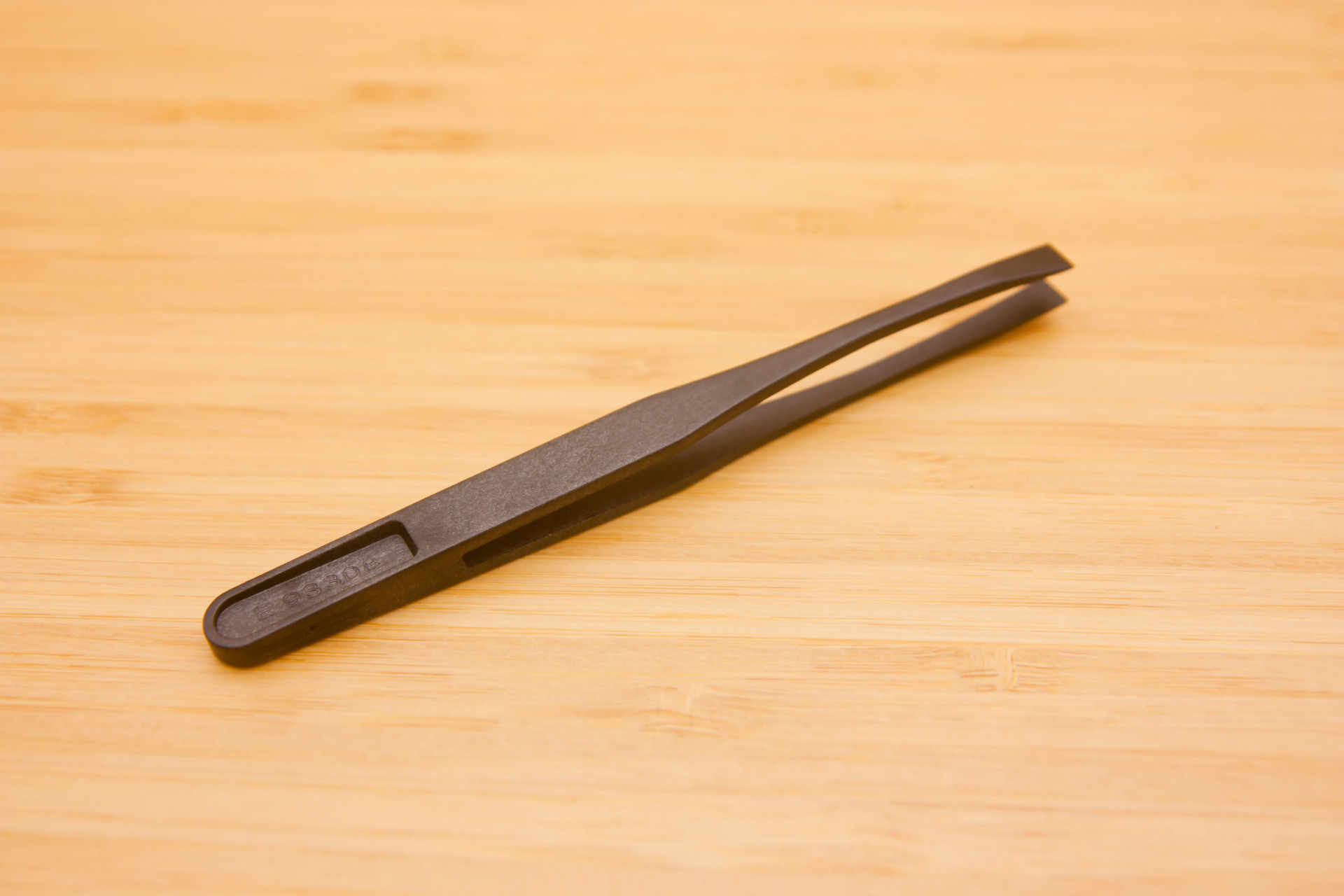 批发供应尖头平头镊子防静电塑胶料无尘净化白色小镊子工具