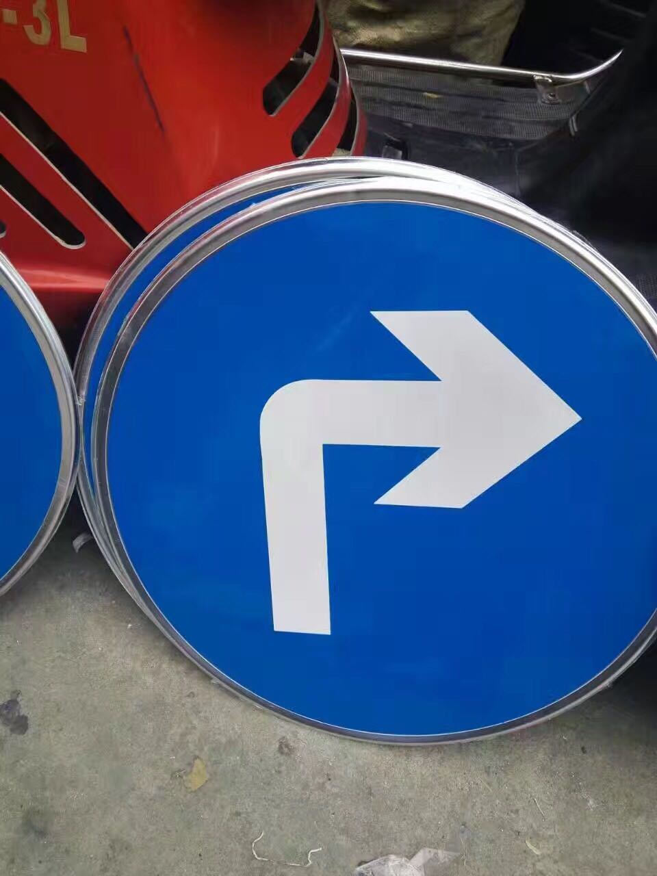 热销限速反光标牌 交通标志牌 道路指示牌 交通限速牌 公路指示牌