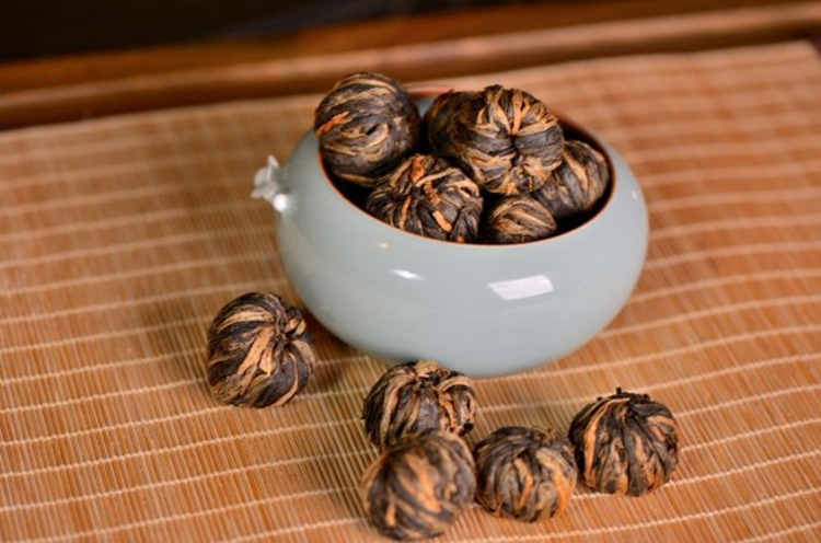 批发 云南2020年凤庆滇红茶 纯手工红绣球 功夫茶 产地货源 直销