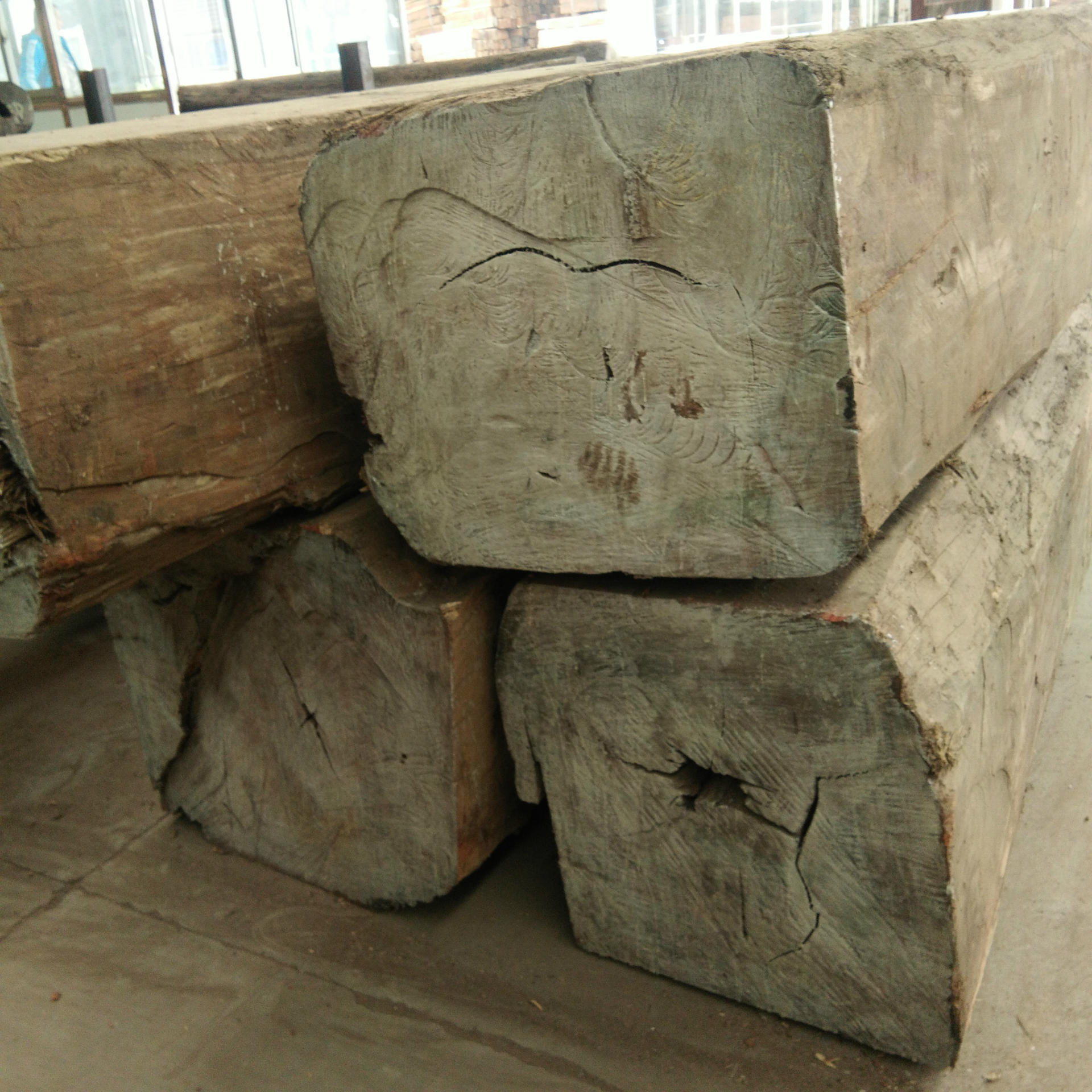 张家港木材 缅甸花梨原木 白酸枝 现货供应 价格优惠