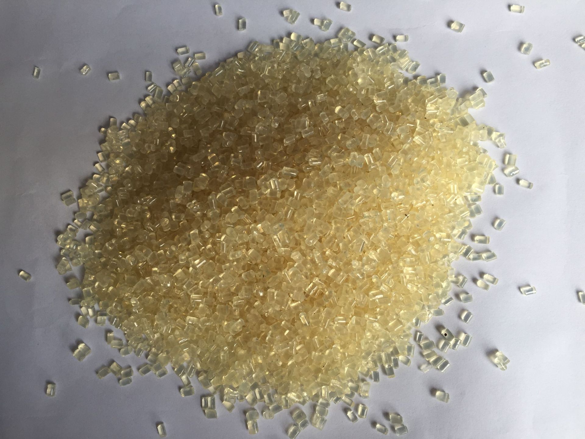 供应氯化聚丙烯树脂四川厂仓库实物拍图pp粘接料复合油墨pp水丝印