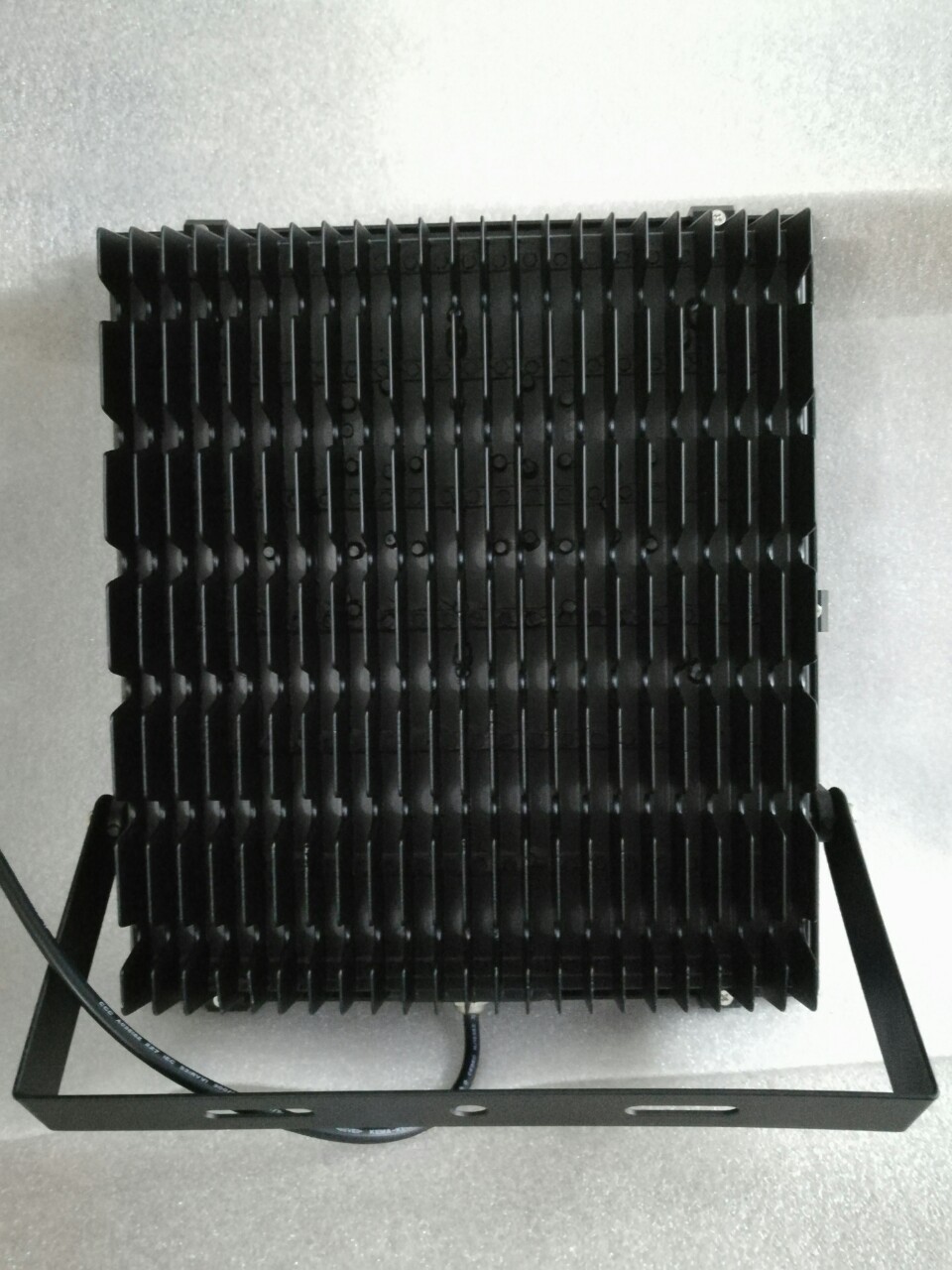 厂家直销5054贴片投光灯 150瓦高流明投射灯 白光仿超频三投光灯