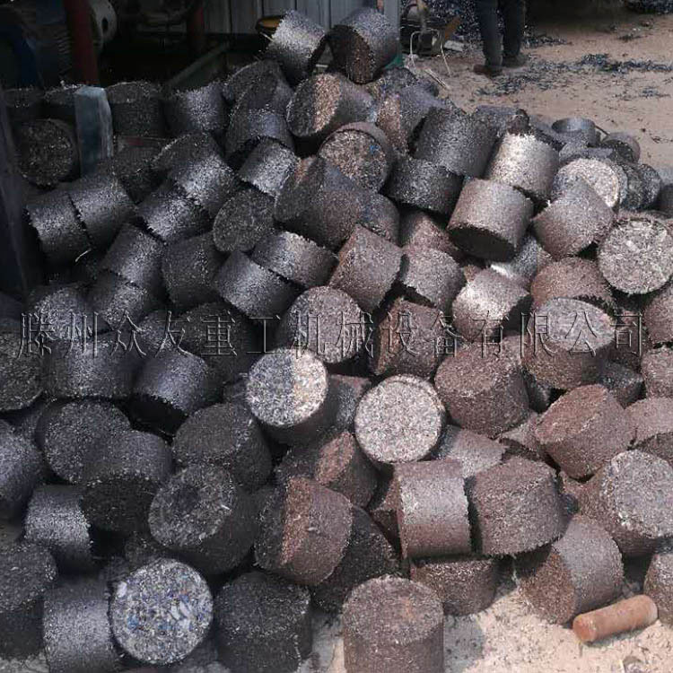 铁刨花金属屑压制屑饼机 自动上料 日产量10t密度大