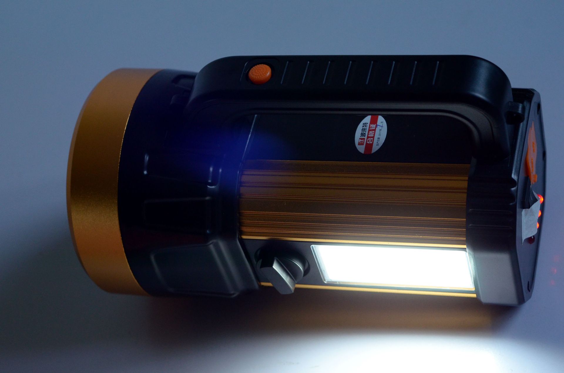 探照灯远程充电led大功率防水户外钓鱼强光手电筒远射1000米