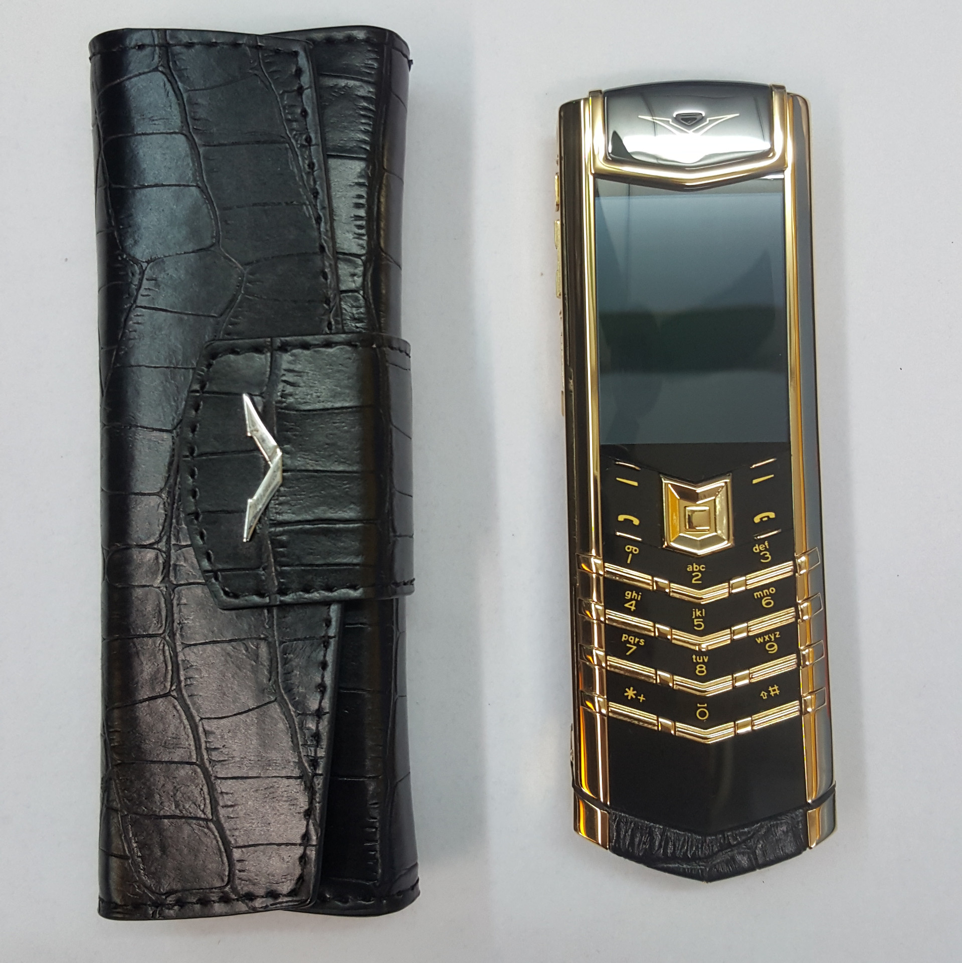 私人总裁vertu威图手机宾利touch经典k8手机皮套精工蓝宝石原装屏