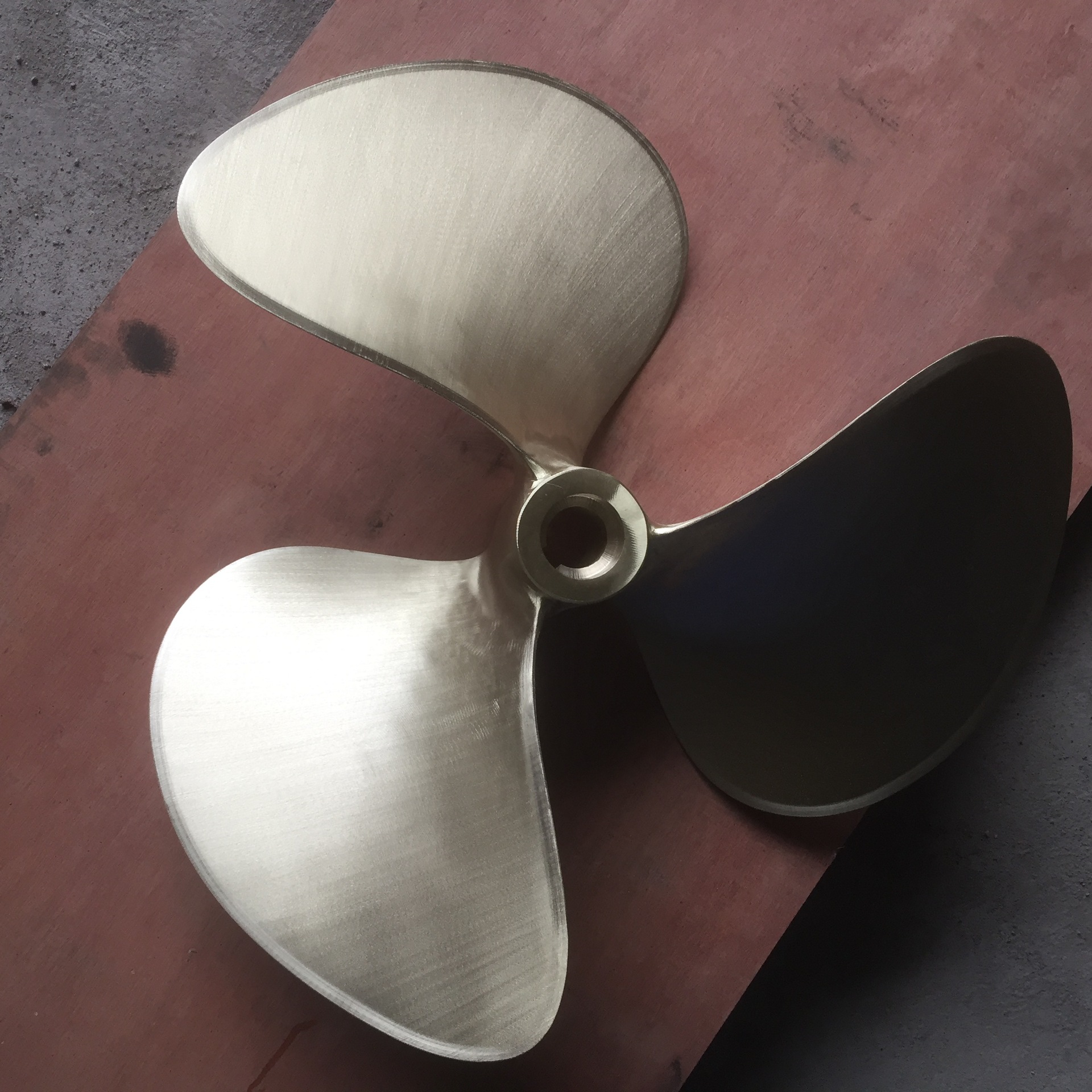 专业设计销售船用螺旋桨高速游艇螺旋桨半浸桨挂机桨铜套