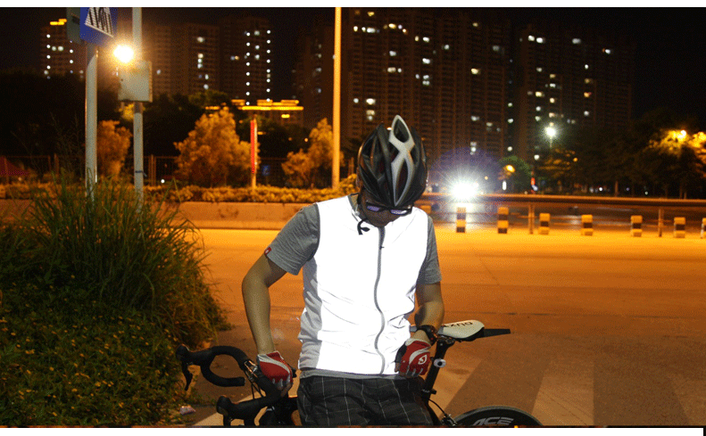 自行车骑夜反光背心 反光衣骑行马甲 防风保暖夜跑运动高亮反光