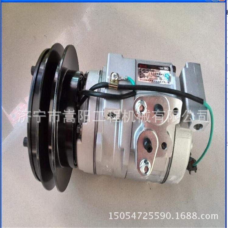 pc240-7空調(diào)壓縮機(jī)